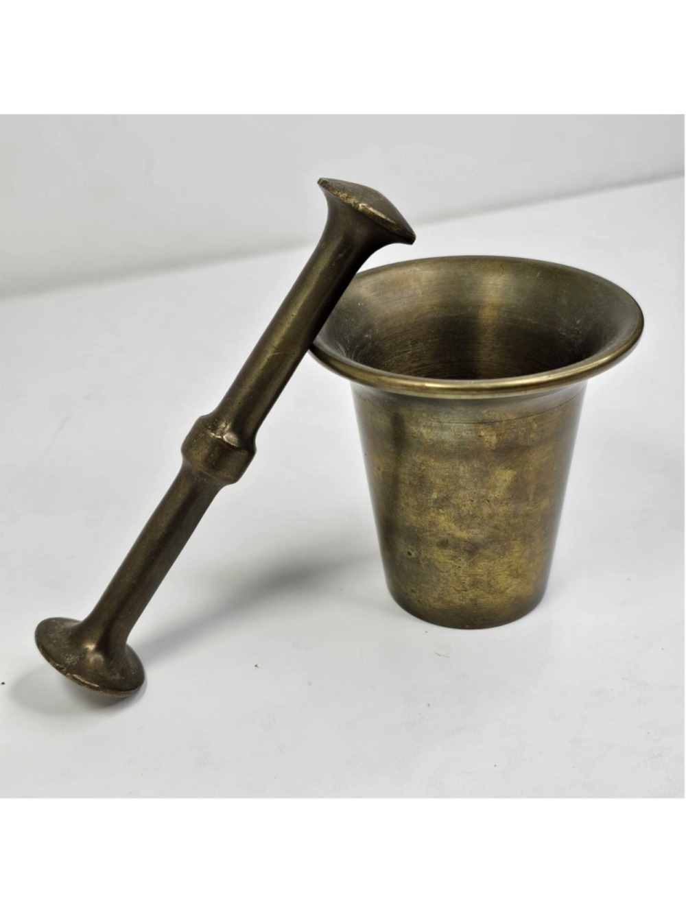 Antique Brass Pestal Mortar Apothecary Brass Decor - Picture 2 of 15